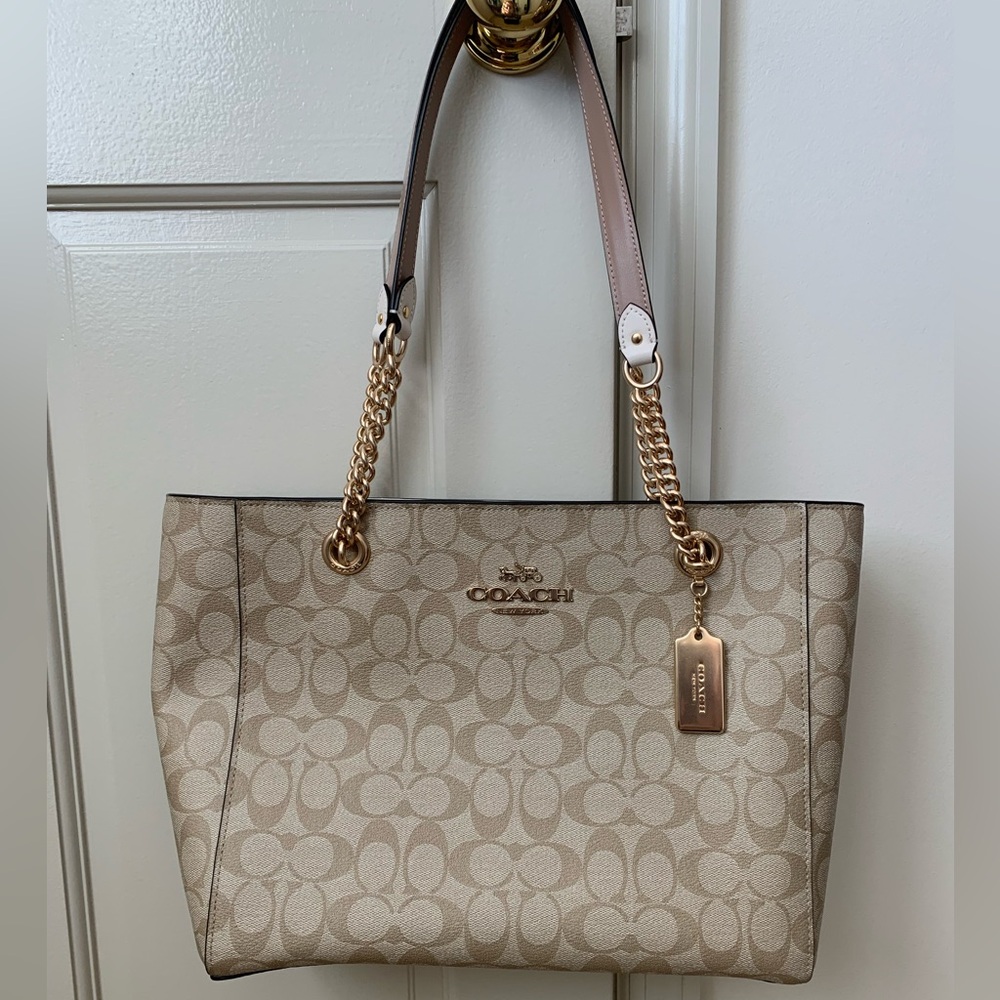 Coach Cammie Chain Tote